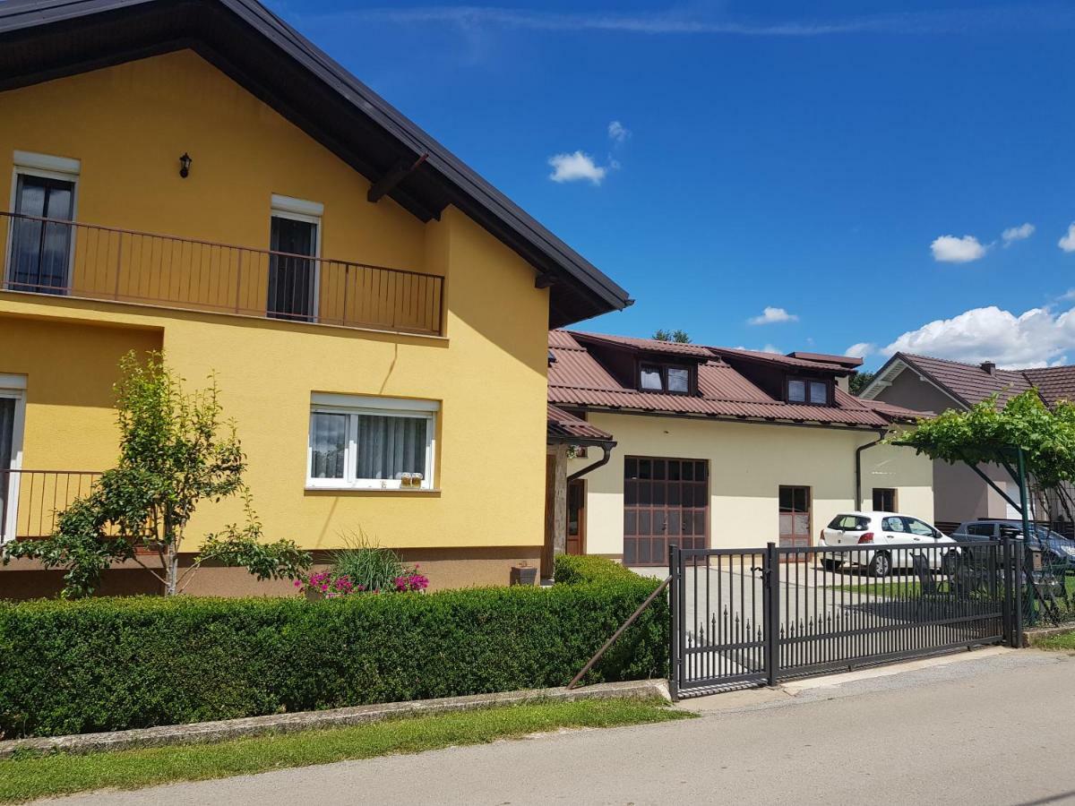 Apartman Diva Otočac 外观 照片